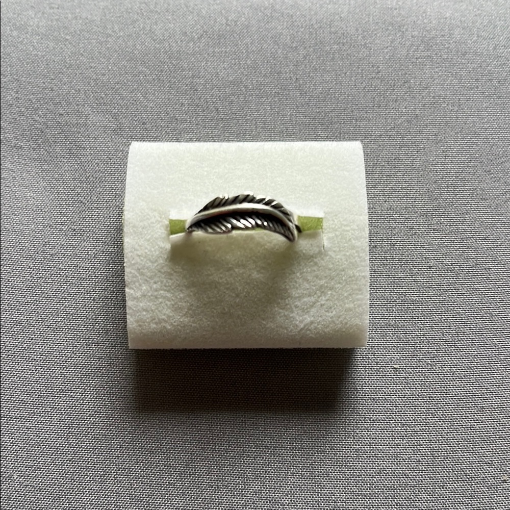 Silver Feather Ring
